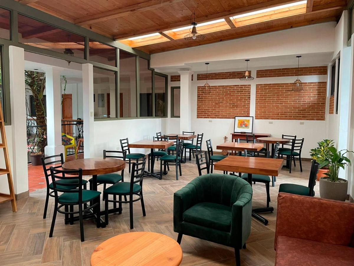 Matalbatz Hotel Cobán Extérieur photo
